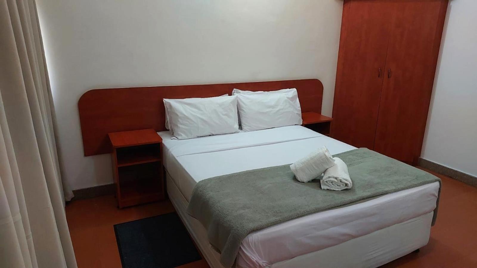 Hotel Иньямбане Экстерьер фото